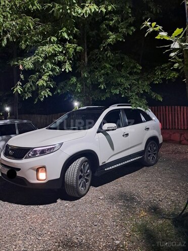 Kia Sorento 2013, 316,000 km - 2.0 l - Qusar