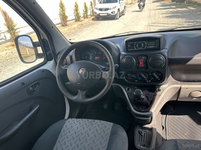Fiat Doblo 2014, 283,000 km - 1.4 l - Bakı