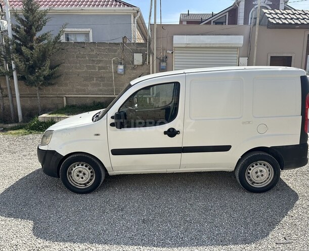 Fiat Doblo 2014, 283,000 km - 1.4 l - Bakı