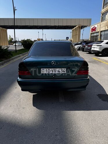 Mercedes C 240 1999, 240,000 km - 2.4 l - Xırdalan