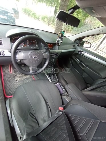 Opel Astra 2004, 304,000 km - 1.4 l - Lənkəran