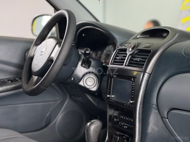 Nissan Sunny-13