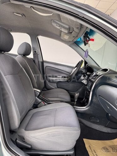 Nissan Sunny-5