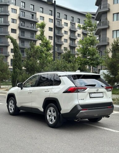 Toyota RAV4 2021, 94,000 km - 2.0 l - Bakı