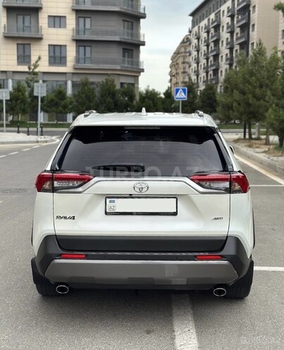 Toyota RAV4 2021, 94,000 km - 2.0 l - Bakı