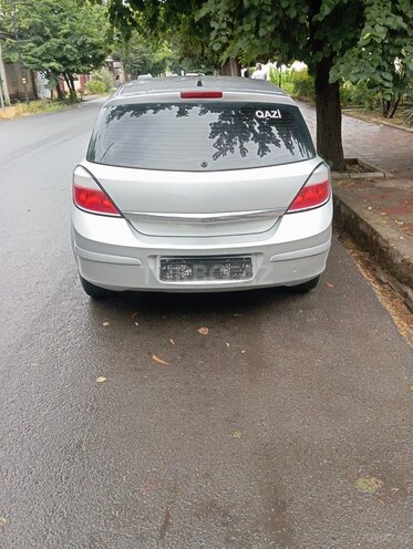 Opel Astra 2004, 304,000 km - 1.4 l - Lənkəran