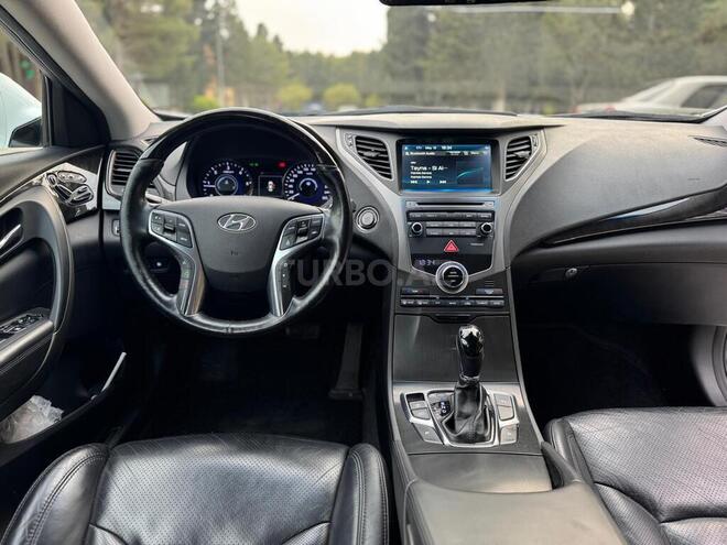 Hyundai Grandeur 2015, 220,000 km - 2.2 l - Bakı