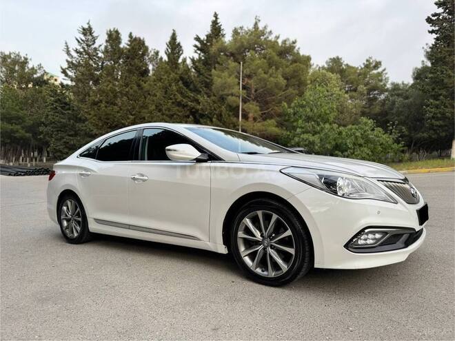Hyundai Grandeur 2015, 220,000 km - 2.2 l - Bakı