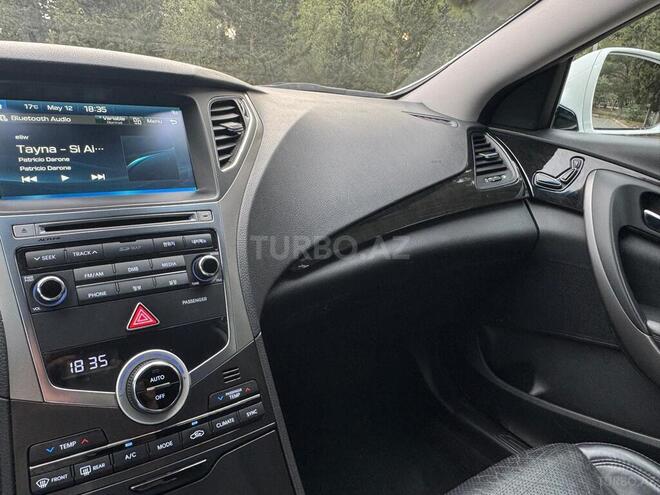 Hyundai Grandeur 2015, 220,000 km - 2.2 l - Bakı