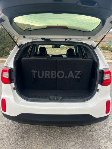 Kia Sorento-10