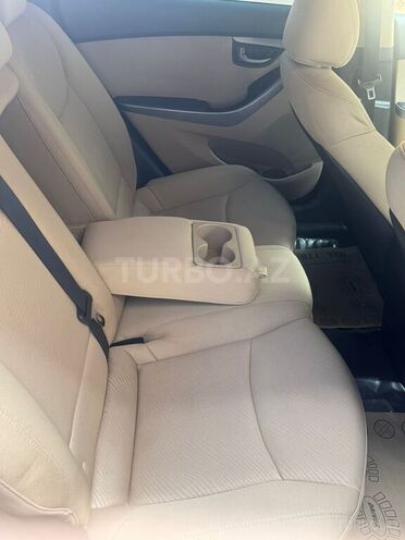 Hyundai Elantra 2011, 200,000 km - 1.8 л - Mingəçevir