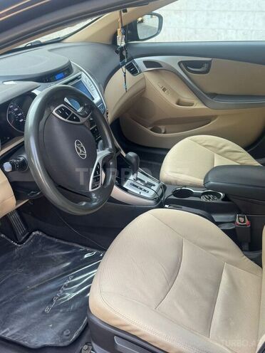 Hyundai Elantra 2011, 200,000 km - 1.8 л - Mingəçevir