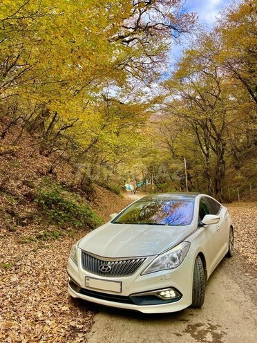 Hyundai Grandeur 2015, 190,000 km - 2.4 l - Bakı