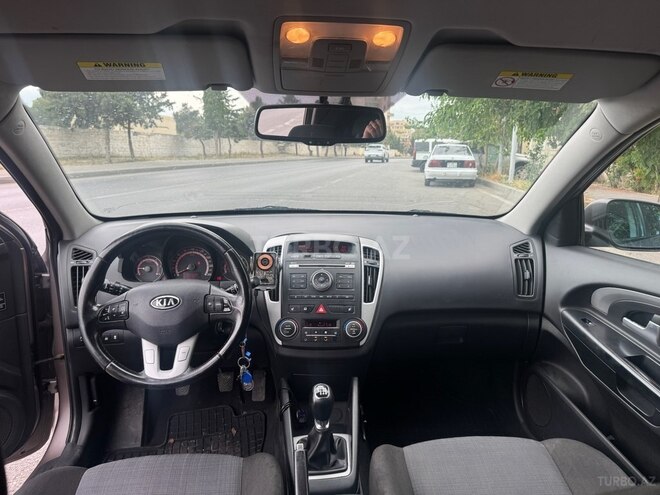 Kia  2010, 397,000 km - 1.6 l - Bakı