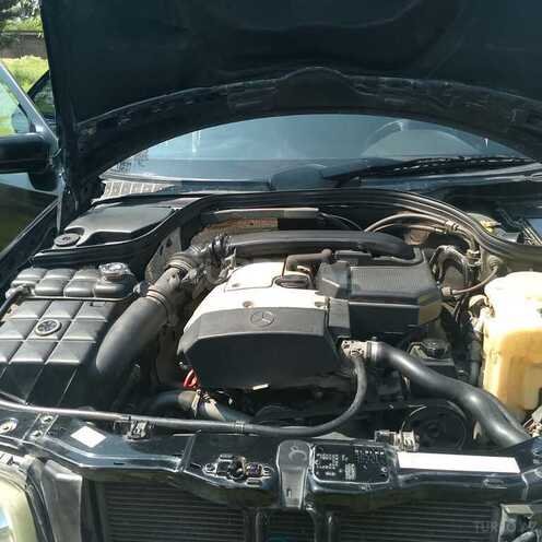 Mercedes C 200 1997, 420,000 km - 2.0 l - Sabirabad