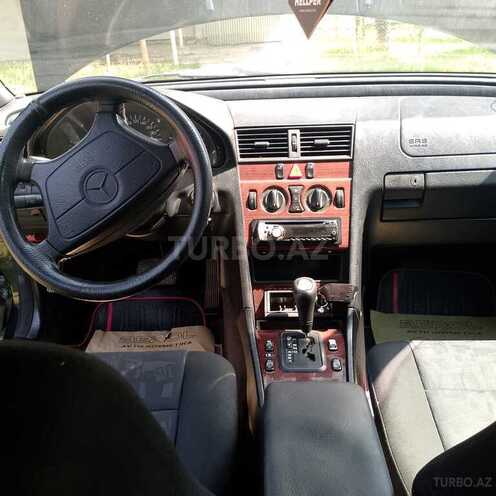 Mercedes C 200 1997, 420,000 km - 2.0 l - Sabirabad