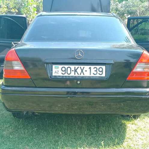 Mercedes C 200 1997, 420,000 km - 2.0 l - Sabirabad