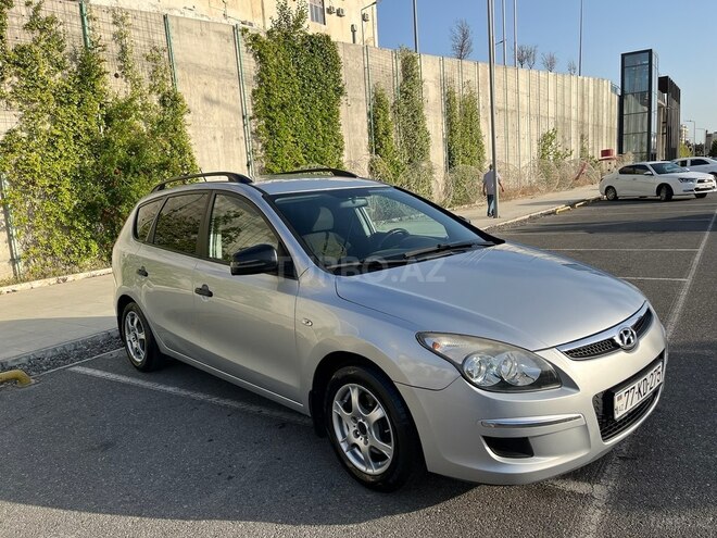 Hyundai i30 2009, 190,000 km - 1.4 l - Bakı