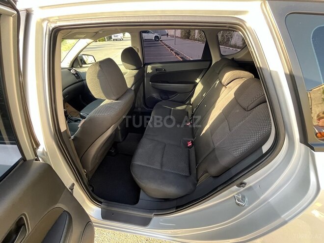 Hyundai i30 2009, 190,000 km - 1.4 l - Bakı