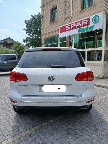 Volkswagen Touareg 2015, 130,000 km - 3.6 l - Bakı
