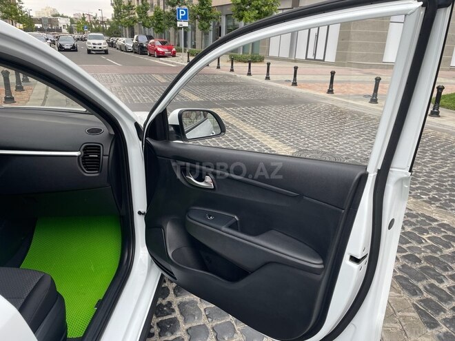 Kia Rio X-Line 2021, 56,000 km - 1.4 л - Bakı