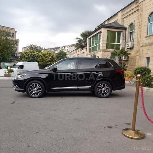 Mitsubishi Outlander 2015, 110,876 km - 2.4 л - Bakı