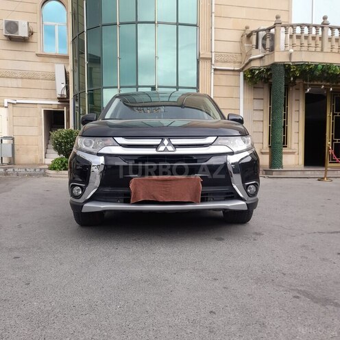 Mitsubishi Outlander 2015, 110,876 km - 2.4 л - Bakı