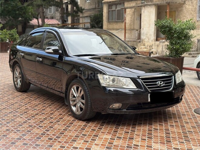 Hyundai Sonata-2