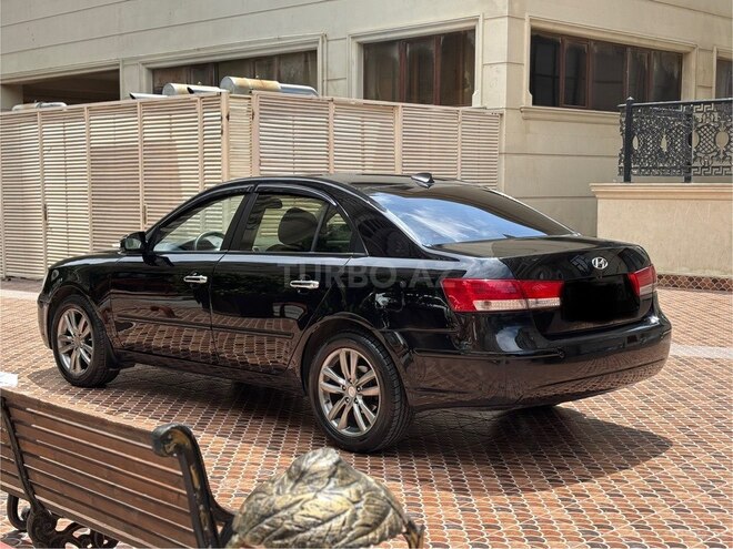 Hyundai Sonata-5