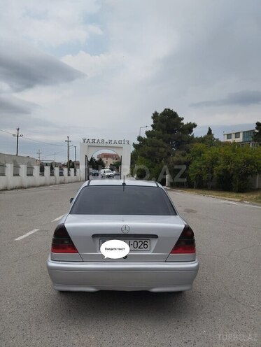 Mercedes C 220 d 2000, 312,000 km - 2.2 л - Bakı