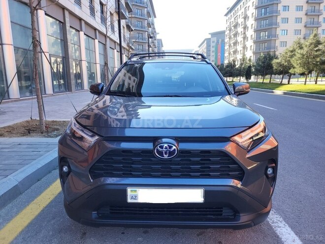 Toyota RAV4 2022, 6,000 km - 2.5 л - Bakı