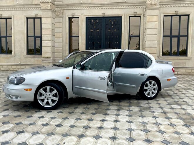Nissan Maxima-18