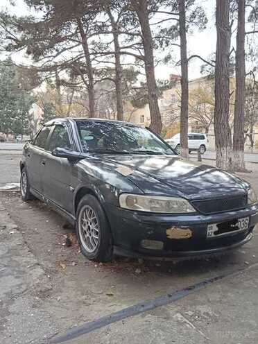 Opel Vectra 1997, 245,000 km - 2.0 l - Sumqayıt