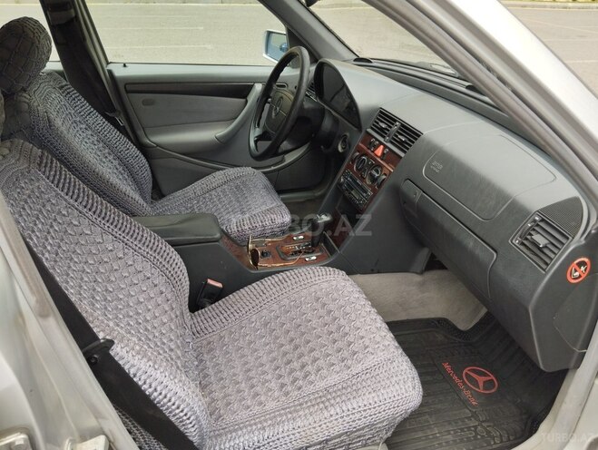 Mercedes C 200 1997, 360,000 km - 2.0 л - Bakı