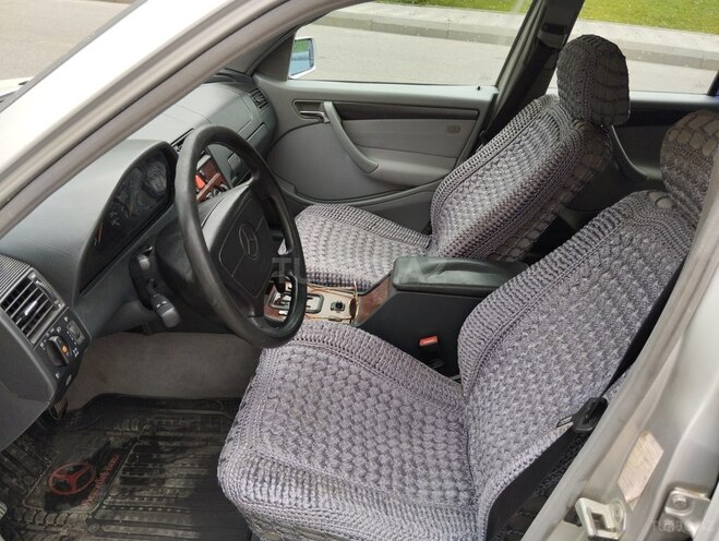 Mercedes C 200 1997, 360,000 km - 2.0 л - Bakı