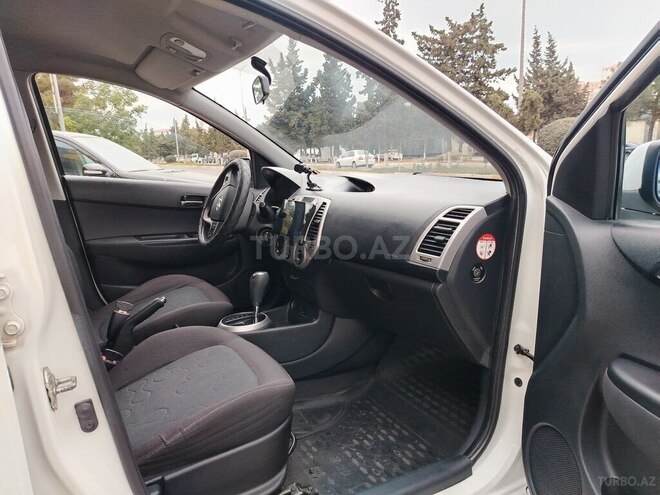 Hyundai i20 2009, 182,000 km - 1.4 л - Sumqayıt