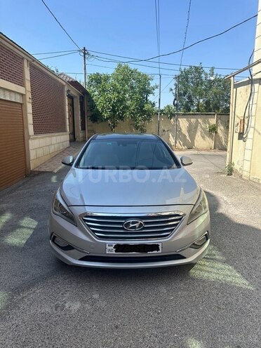 Hyundai Sonata-1