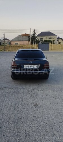 Mercedes E 220 d 2002, 376,000 km - 2.2 л - Bakı