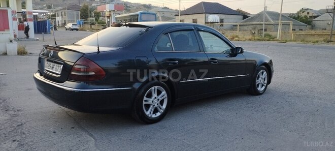 Mercedes E 220 d 2002, 376,000 km - 2.2 л - Bakı
