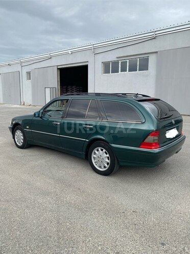 Mercedes C 180-6