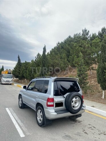 Mitsubishi Pajero io 2003, 300,000 km - 2.0 l - Bakı