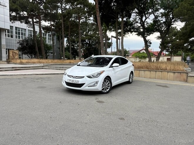 Hyundai Elantra 2015, 101,121 km - 1.8 l - Bakı
