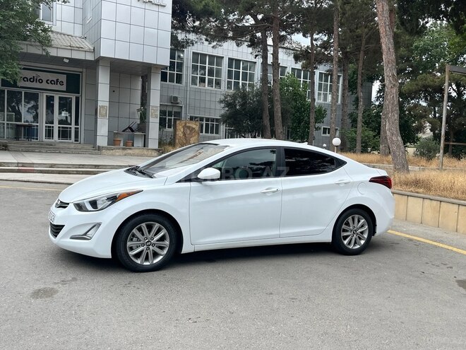 Hyundai Elantra 2015, 101,121 km - 1.8 l - Bakı