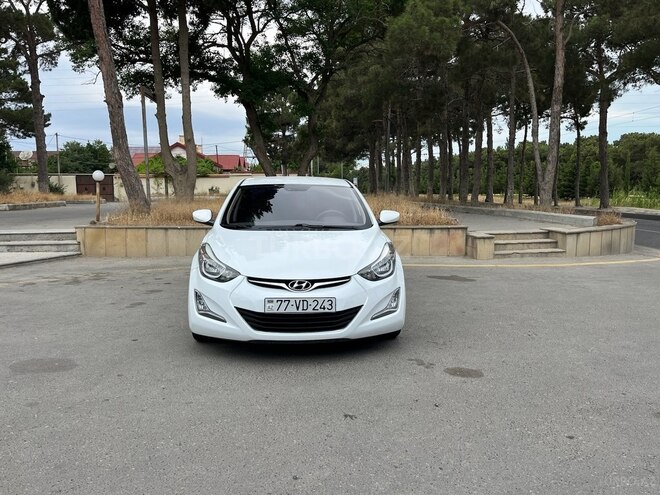 Hyundai Elantra 2015, 101,121 km - 1.8 l - Bakı