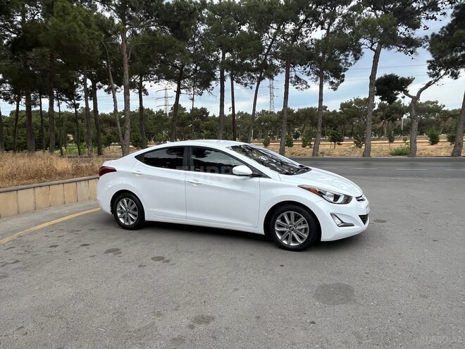 Hyundai Elantra 2015, 101,121 km - 1.8 l - Bakı