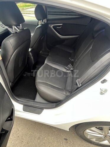 Hyundai Elantra 2015, 101,121 km - 1.8 l - Bakı
