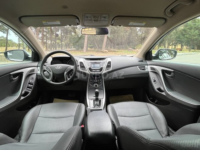 Hyundai Elantra 2015, 101,121 km - 1.8 l - Bakı