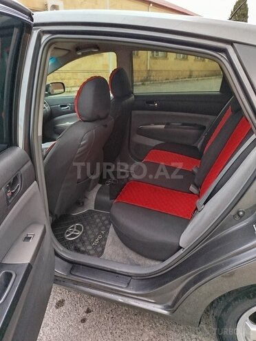 Toyota Prius-7