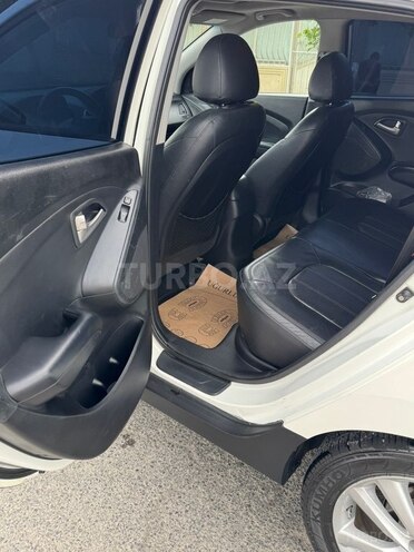 Hyundai ix35 2012, 278,000 km - 2.4 l - Bakı