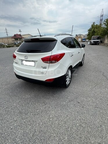 Hyundai ix35 2012, 278,000 km - 2.4 l - Bakı